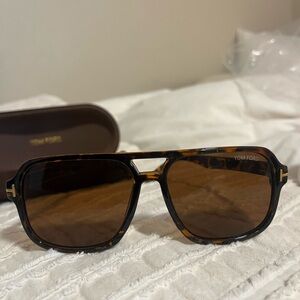 Tom Ford FT0753 Raoul